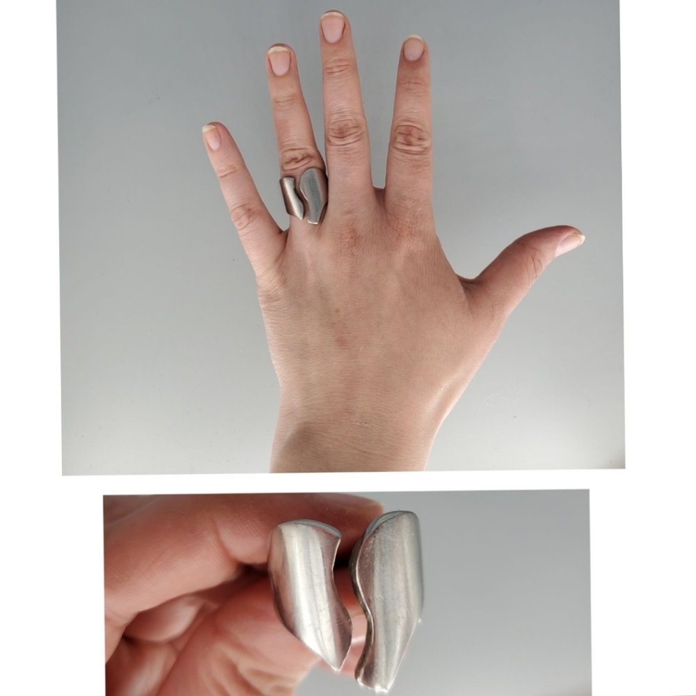 Split Stainless Steel Silvertone Ring - image 1